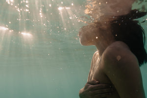 underwater photoshot with morning light rays